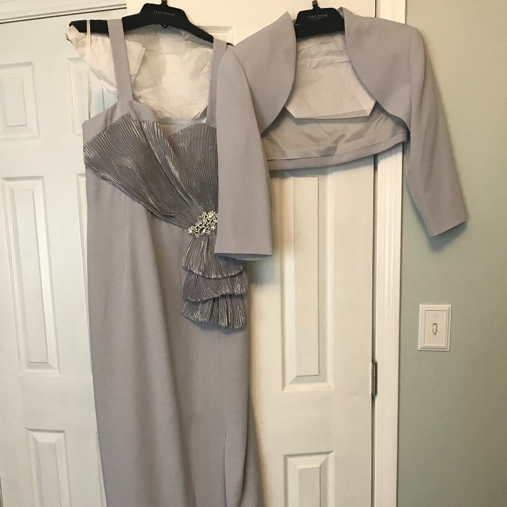 Daymor Couture Evening/Mother of the Bride gown